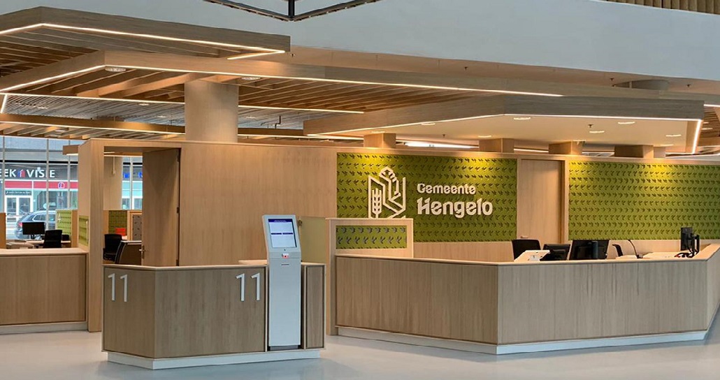 hanskraan wayfinding - receptie stadhuis hengelo